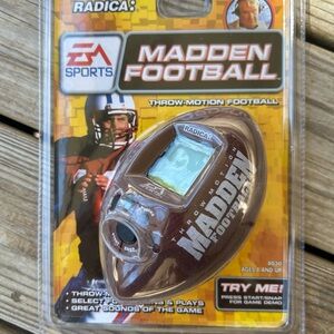 Madden Football Throw-Motion Game